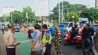 Satu Orang Tewas dalam Tabrakan Beruntun Truk dan 5 Motor di Bekasi