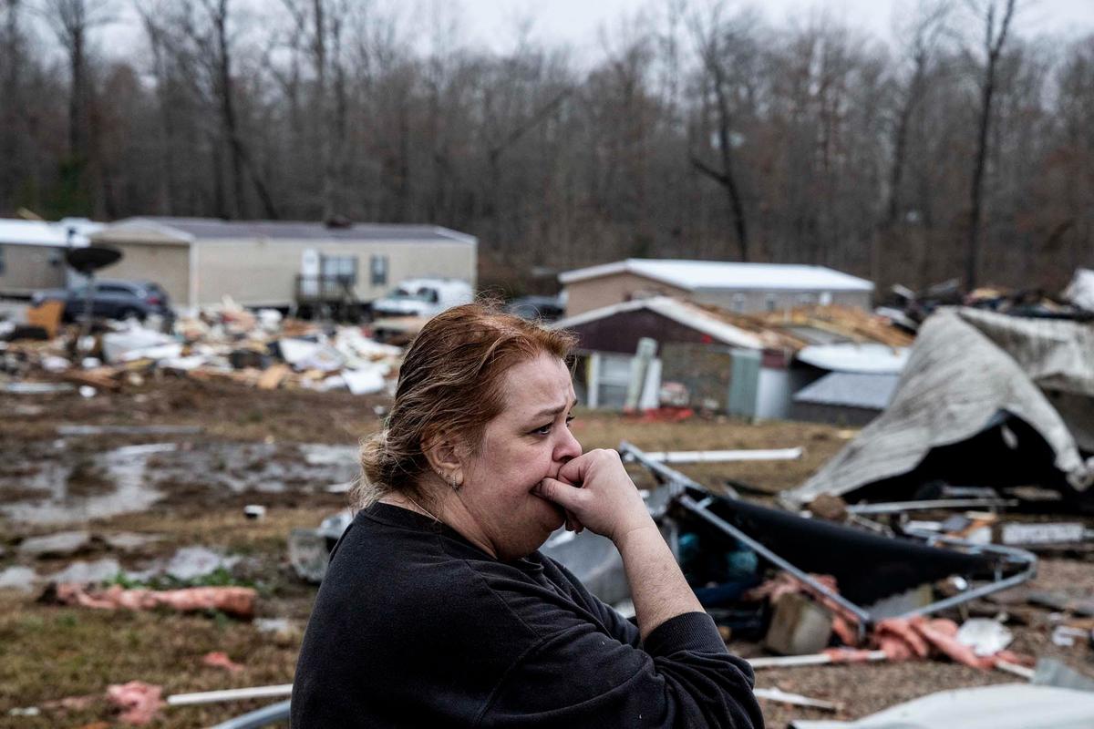 FOTO: Tornado Dahsyat Melululantahkan Pemukiman Warga di Missouri