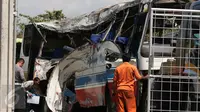 Kecelakaan Maut Bus di Indramayu hingga Pesona Oase Cantik Sejong