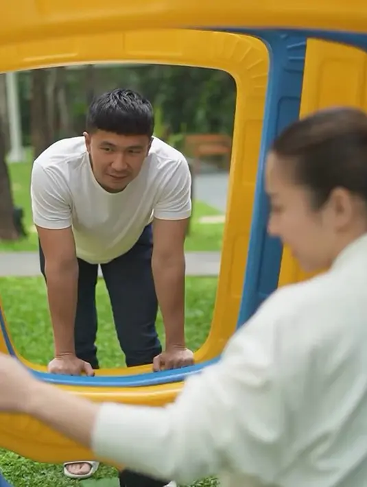 <p>Nikita Willy dan Indra Priawan [Instagram/nikitawillyofficial94]</p>