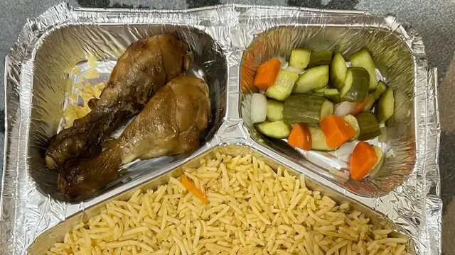 Makanan Haji Kemenag Dipuji, Jemaah Indonesia Ungkap Pengalamannya. (Dok: TikTok @growthwithliza)