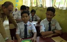 Transformasi Pendidikan, Pemkab Langkat Mulai Implementasi Teknologi Smartboard