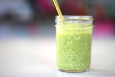 Masker rambut alpukat. | Foto: copyright blog.freepeople.com