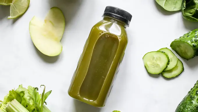 Cegah Rambut Rontok, 5 Manfaat Baik Seledri Bagi Rambut