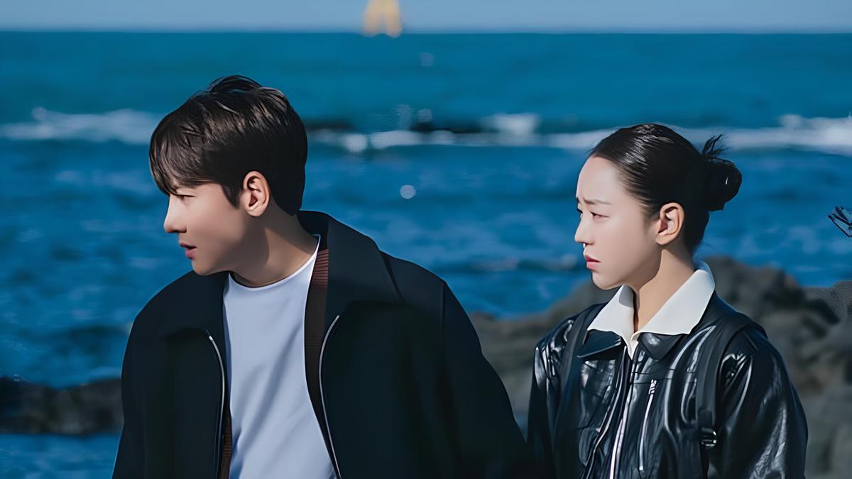 12 Rekomendasi Drama Korea Latar Pemandangan Laut, Cerita Menyentuh Visual Memukau