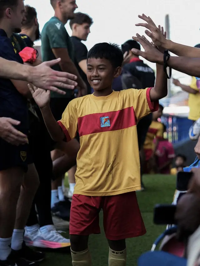 SSJ Arcamanik dan Oxford United