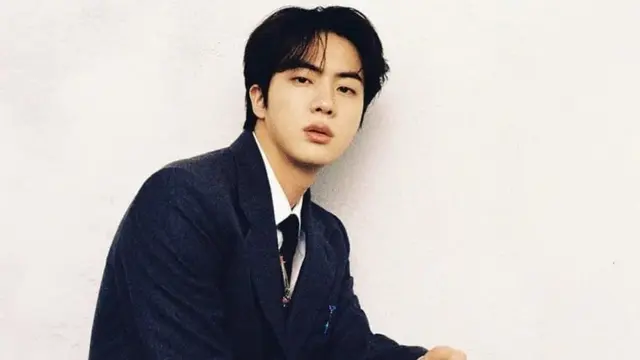 Jin BTS