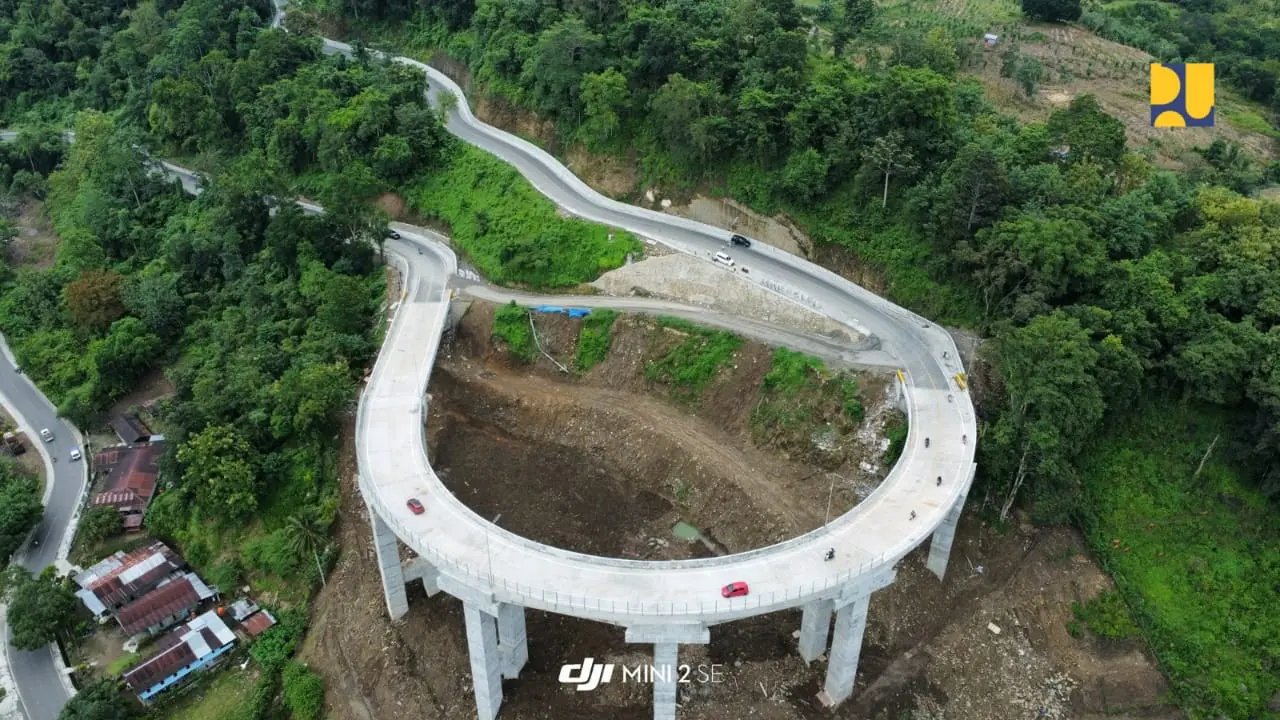 Kementerian Pekerjaan Umum (PU) telah merampungkan pembangunan Jalan Layang (elevated) pada ruas Poros Maros–Bone. (Foto: Kementerian PU)