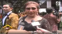 Tampil Ayu, Ini Gaya Menteri Susi Hadiri Pernikahan Kahiyang