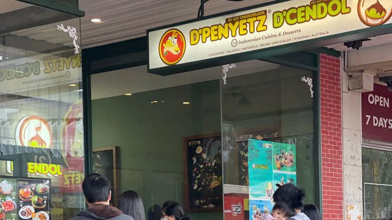 Restoran D'Penyetz di Australia