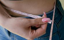 Cara Mengatasi Jeans yang Terlalu Ketat di Pinggang, Tanpa  ke Tukang Jahit