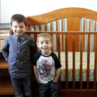 Ketika kamu merasa orang tuamu tak menyayangimu, maka tengoklah 7 potret anak-anak yang sangat mendambakan kehadiran orang tua asuh.