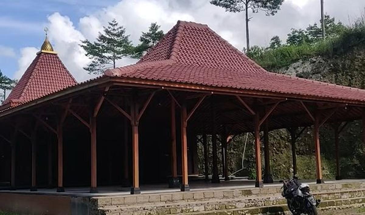 Kabarnya, Feri menghabiskan dana mencapai Rp1 miliar untuk membangun masjid di salah satu daerah di Wonosobo, Jawa Tengah.<br>