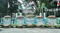 Karangan Bunga Hiasi Markas PPP Usai Mardiono Sah Sebagai Ketum