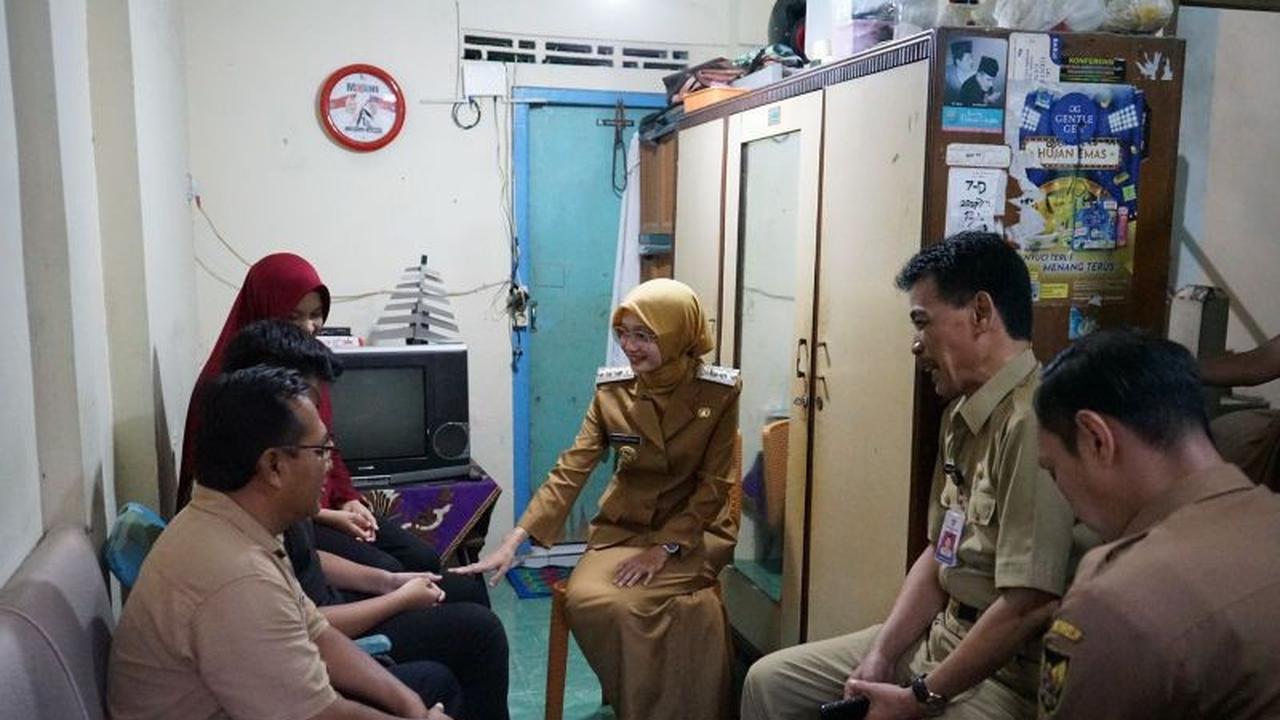 Mbak Wali Sigap! Pemkot Kediri Beri Bantuan Pendidikan Kediri, Tangani Laporan Kesulitan Biaya Sekolah Siswa SMP