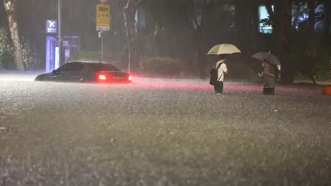 Banjir Landa Seoul Korea Selatan