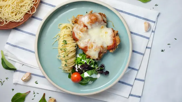 Chicken Parmigiana