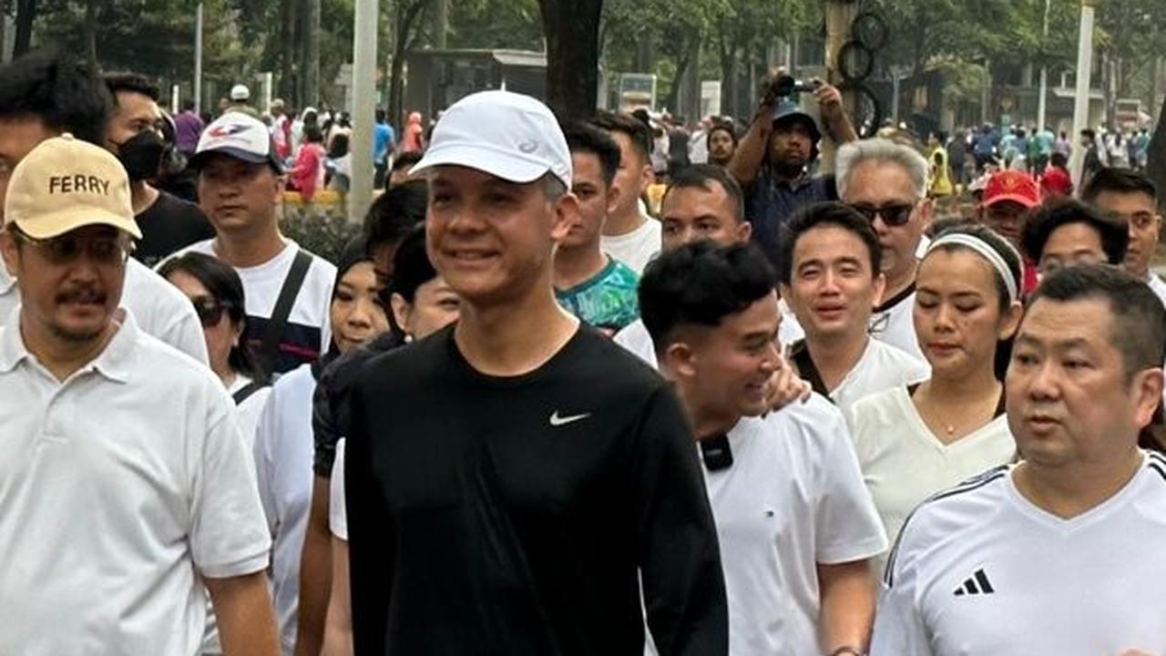 Ganjar dan Hary Tanoesoedibjo Lari Pagi di Senayan, Makan Bubur Di Gerobak Perindo