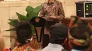 Presiden Joko Widodo memberikan pidato saat menerima Aliansi Masyarakat Adat Nusatara di Istana Negara, Jakarta, Rabu (22/3). Dalam pertemuan tersebut dibahas persoalan tanah adat. (Liputan6.com/Angga Yuniar)