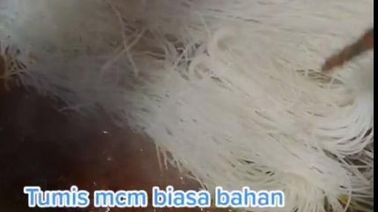Masukkan Bihun Ke Wajan