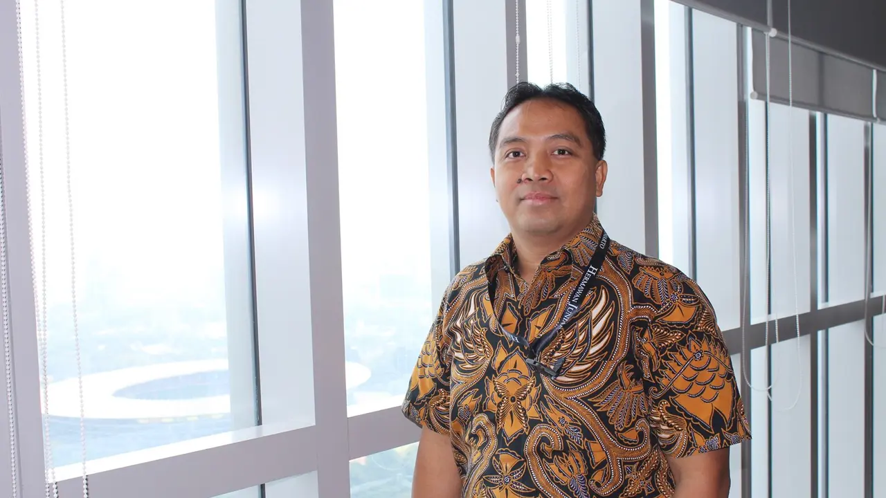 cornel b juniarto