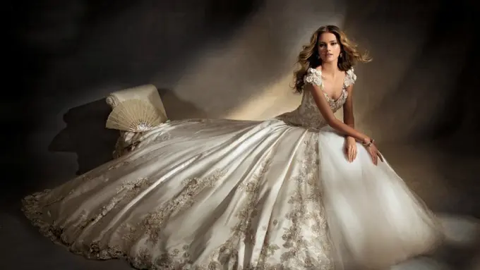 5 Gaun Pengantin Antimainstream di Dunia