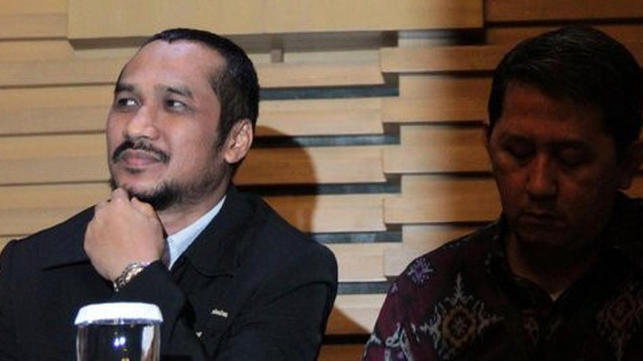 Abraham Samad dan Bambang Widjojanto tersangka