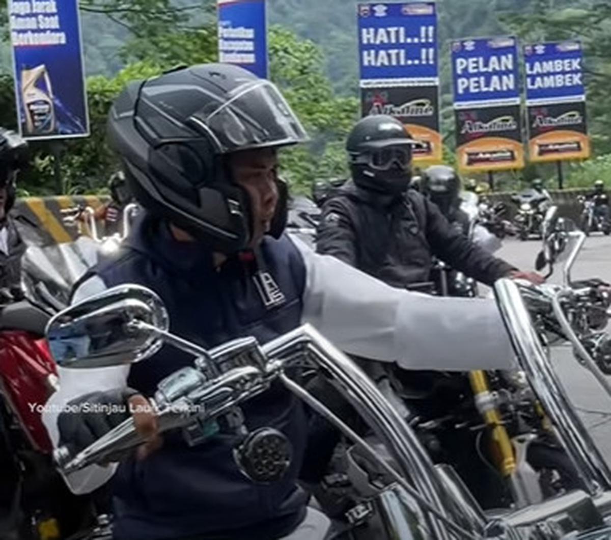 "ALLAHUAKBAR !!! Hal Tak Terduga Terjadi, Saat UAS Melintas Di Tanjakan Menikung Tajam Sitinjau Lauik," tulis unggahan YouTube Sitinjau Lauik Terkini