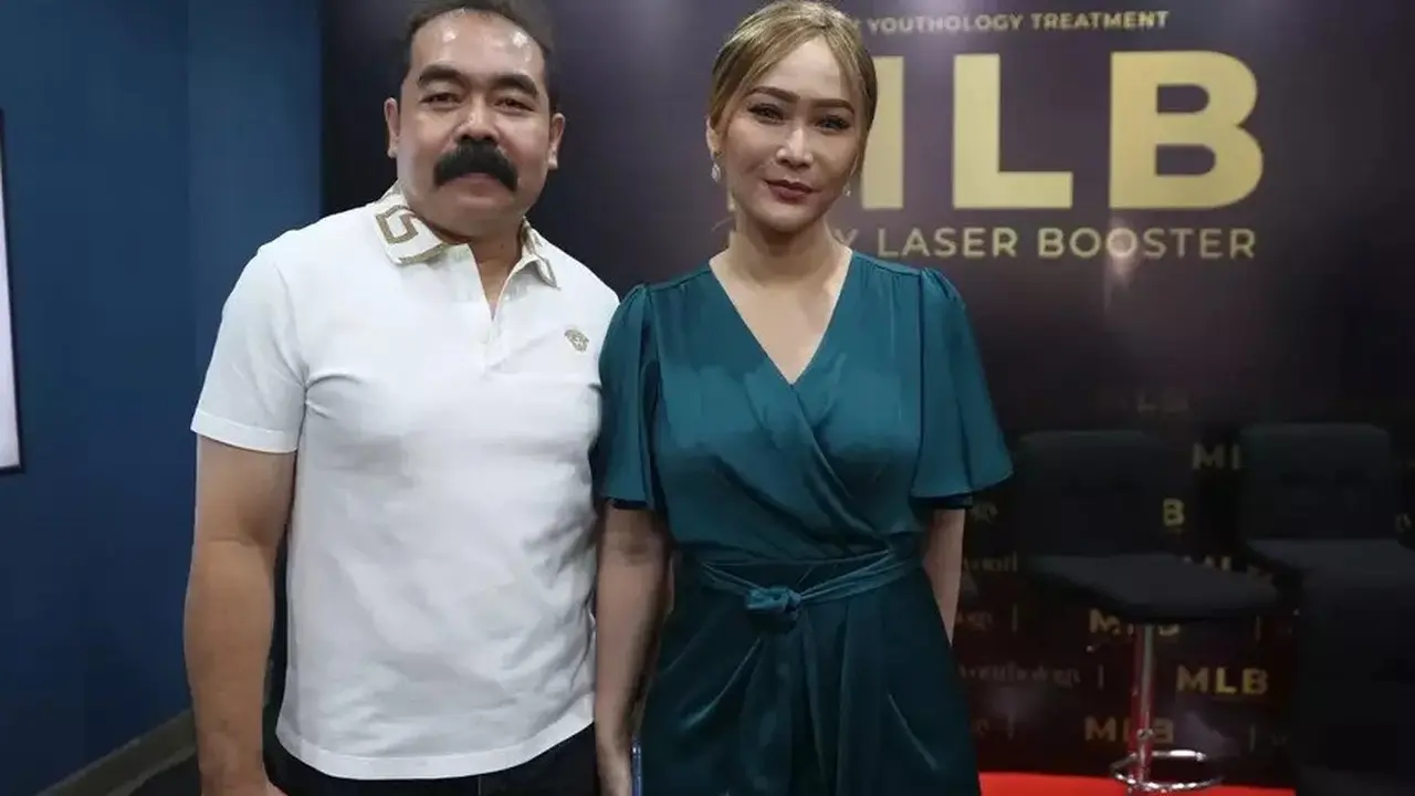 Inul Daratista di Youthology Aesthetic Clinic di kawasan Arteri Pondok Indah, Jakarta Selatan, Selasa (23/5/2023).