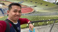 Olympiastadion yang dibangun pada 1934 dan rampung pada 1936 awalnya didesain untuk penyelenggaraan Olimpiade Musim Panas 1936. Saat Olimpiade 1936 berlangsung, Olympiastadion mampu menampung lebih dari 100 ribu penonton. (Bola.com/Gerendo Pradigdo)