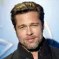 Status lajang barunya, bikin Brad Pitt jadi incaran wanita, salah satunya adalah Britney Spears.