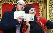 Sederhana dan Khidmat, 12 Artis Ini Pilih Menikah di KUA, Reza SMASH Paling Baru