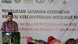 Menag Lukman Hakim Saifuddin memberikan sambutan saat menghadiri pemecahan Rekor Muri sebagai Klinik Pertama Bersertifikat ISO, Jakarta, Minggu (10/1/2016). (Liputan6.com/Johan Tallo)