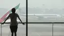 Kebakaran hutan yang terjadi di Riau menyebabkan Singapura terkena kabut asap, Selasa (29/9/2015). Badan Lingkungan Hidup Nasional Singapura meningkatkan level kabut asap menjadi sangat tidak sehat (REUTERS/Edgar Su)