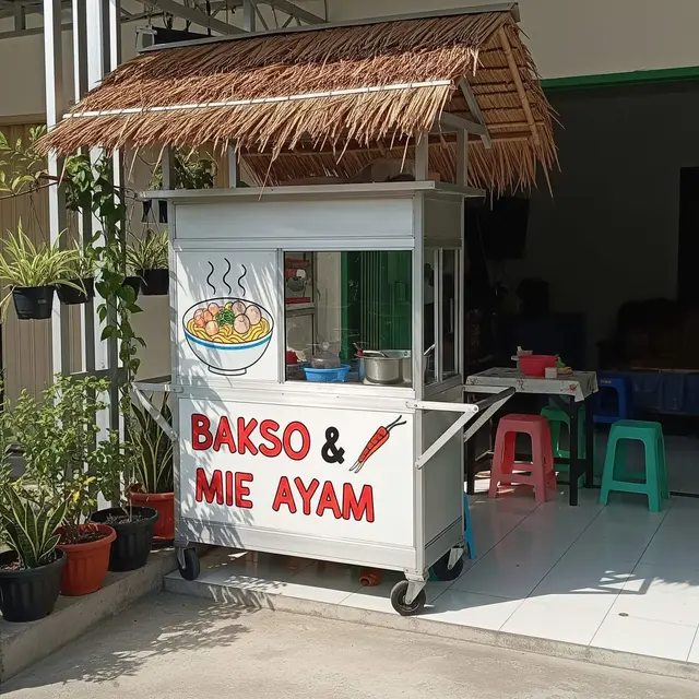 Ide Warung Kecil dengan Gerobak Selain Es Kopi