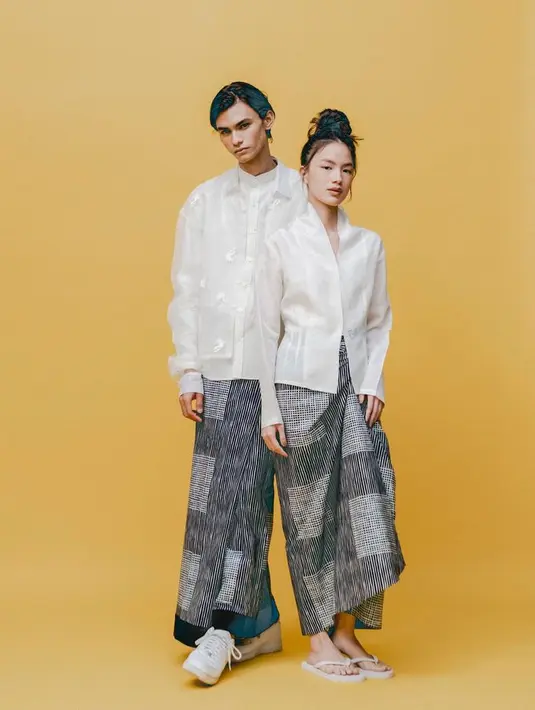 Brand lokal Sejauh Mata Memandang juga selalu menghadirkan siluet kebaya modern koleksi Lebaran. [Foto: @sejauh_mata_memandang]