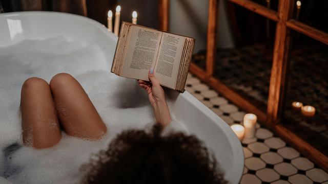 Jaga Mood Tetap Positif dengan 5 Tips Self-Care Ini!