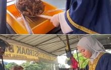 Viral Momen Wanita Lulusan Sarjana Dagang Pisang Goreng Pakai Toga, Alasan di Baliknya Bikin Haru