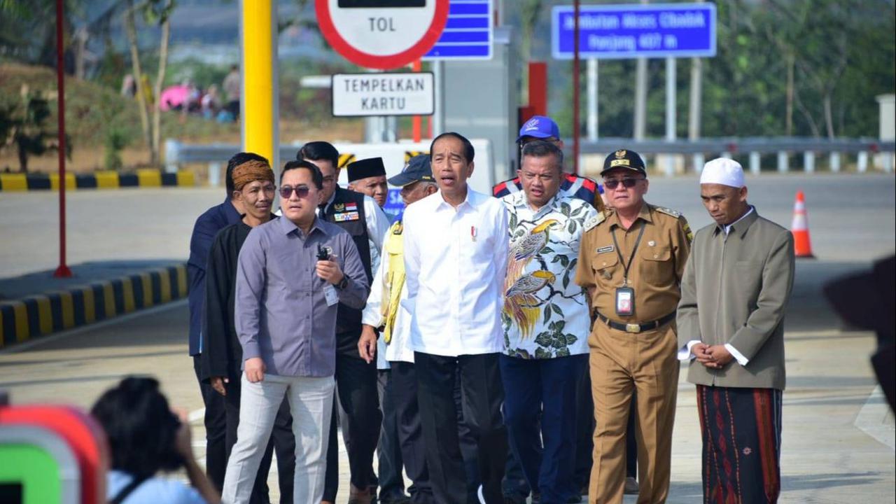Bahkan, Mulyadi mengklaim, bos Tol Jusuf Hamka melihat peluang yang bagus dalam pengembangan Lanud Atang Sendjaya menjadi bandara komersil.
