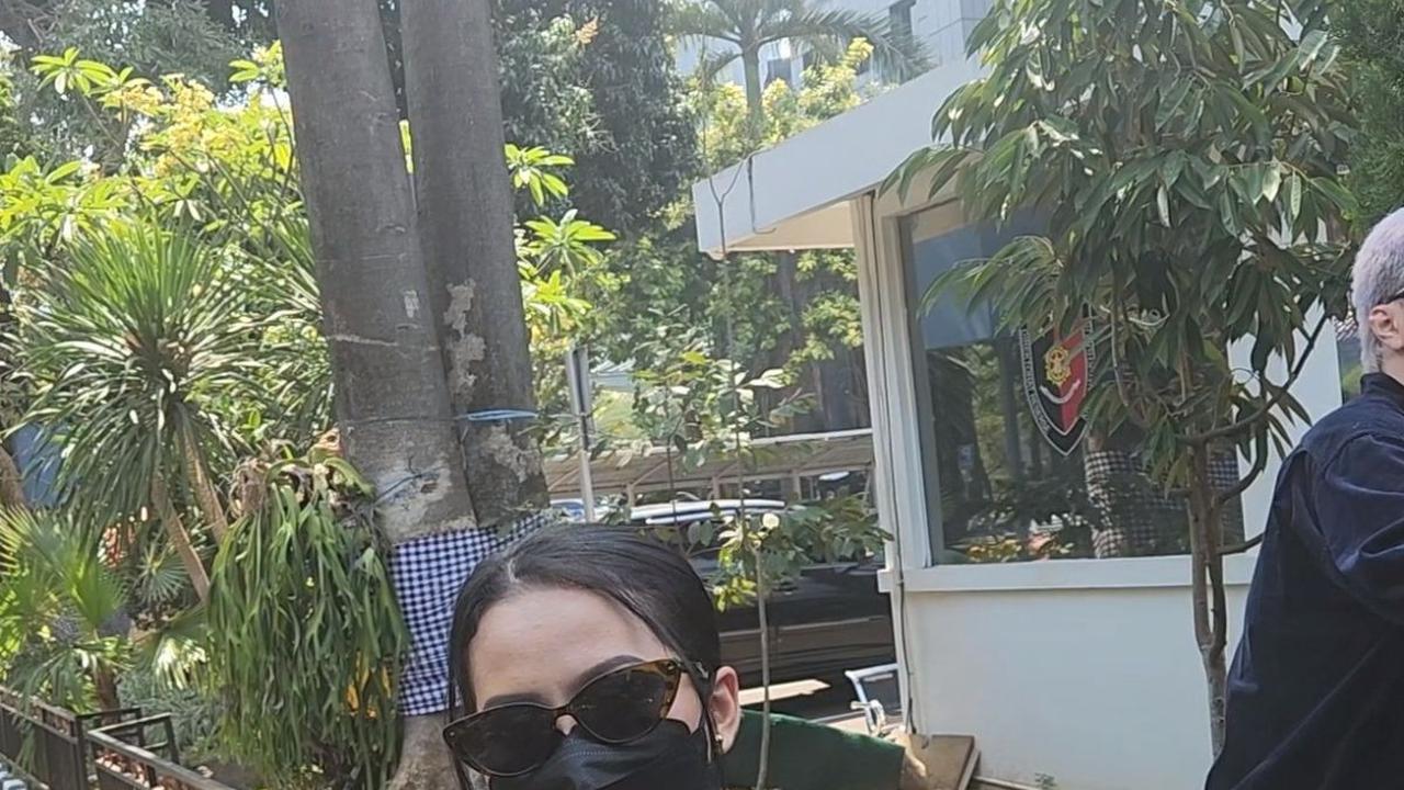 "Deg-degan mungkin sedikit, tapi karena sudah pernah menjalani BAP seperti ini sebelumnya jadi ya sudah aman," kata Siskaeee kepada wartawan, Senin (25/9).