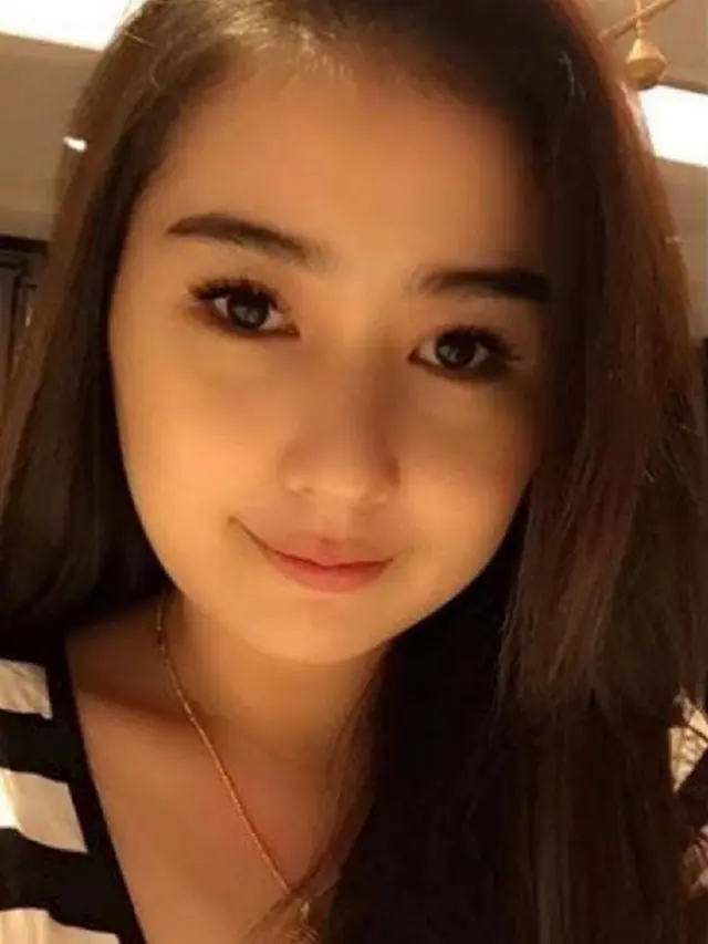 Stephanie Queny, istri Ki Prana Lewu.
