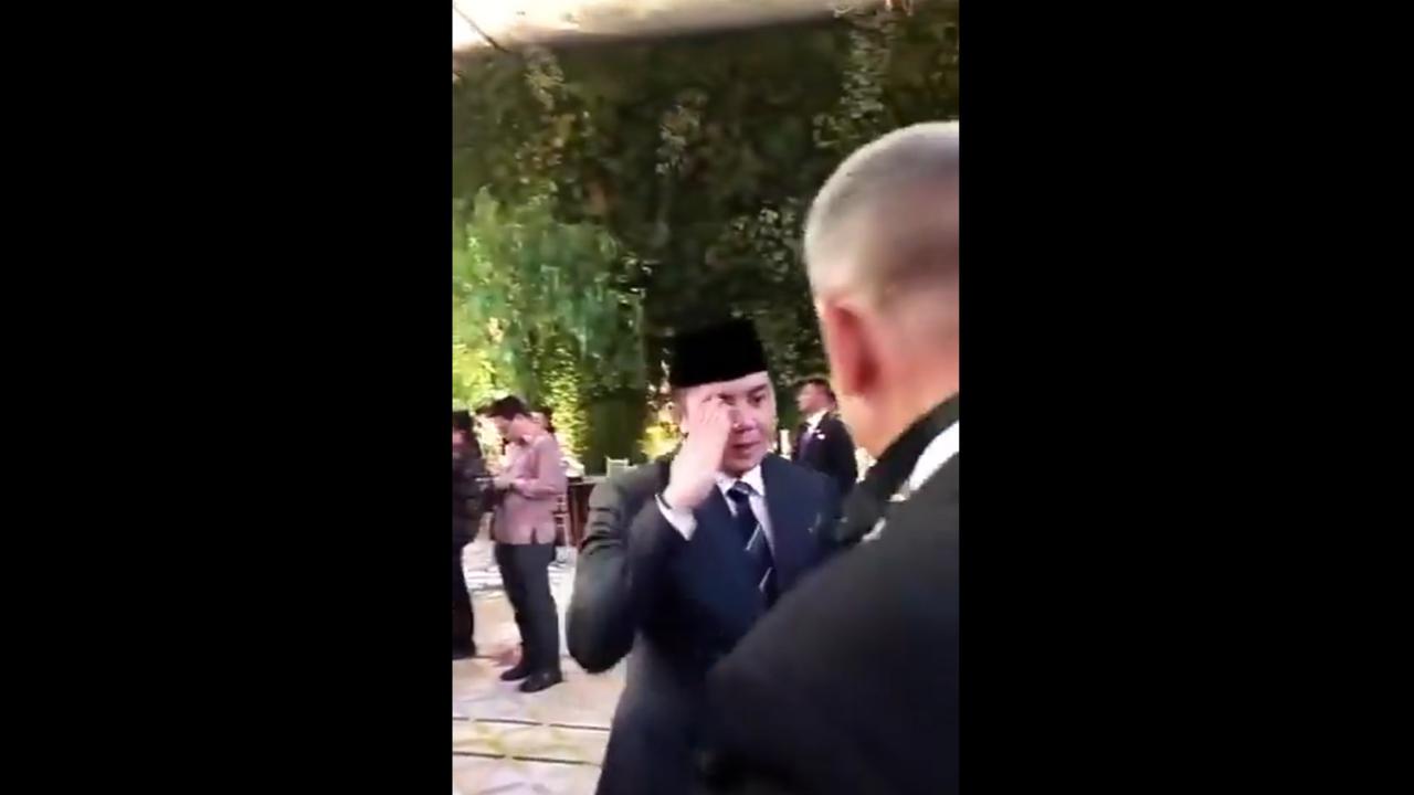 VIDEO: Presiden Prabowo Subianto berkunjung ke Rajghat Memorial, New Delhi, India, dalam rangka melakukan upacara peletakan karangan bunga,