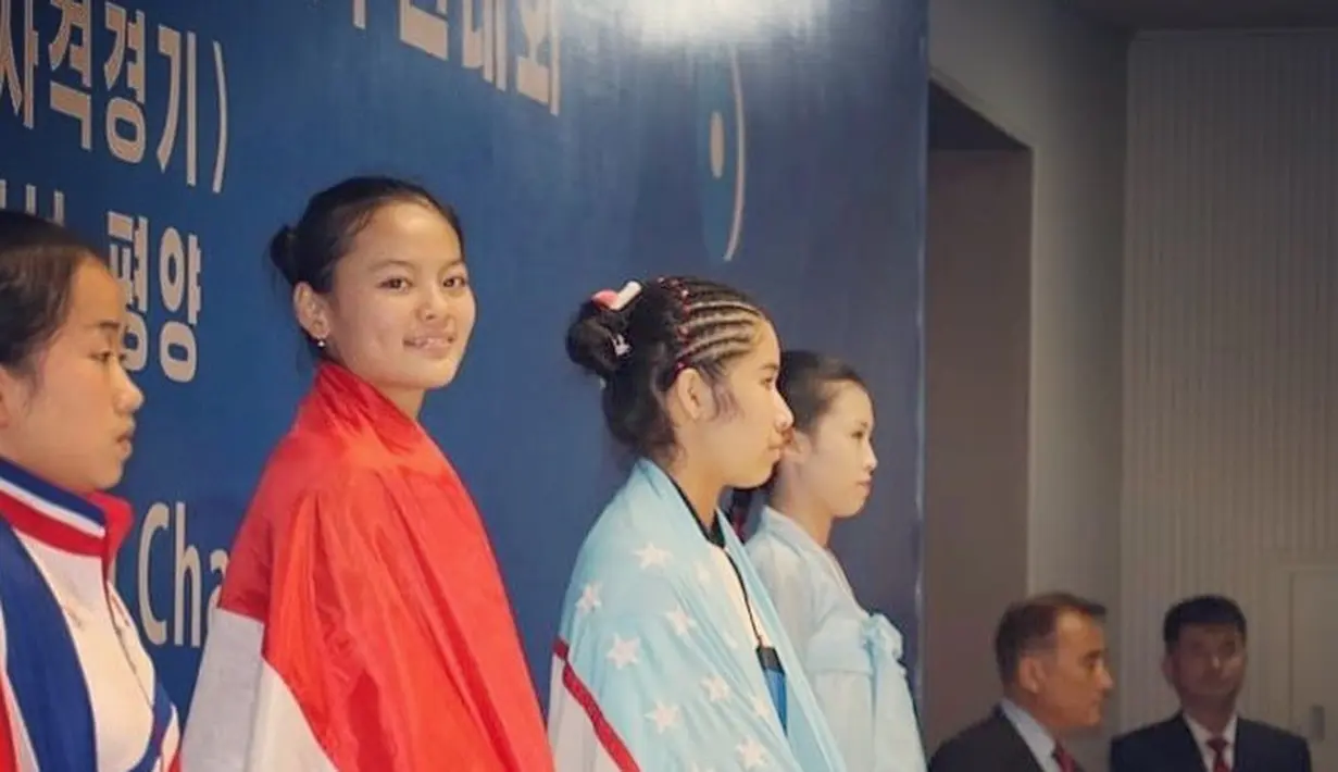 Windy Cantika berhasil mendapatkan total angkatan sebanyak 194 kg dari dua kategori yang dipertandingkan. Snatch serta Clean & Jerk.
(Foto: Instagram/ WindyCantika)