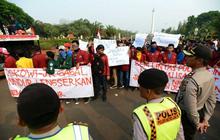 Massa sekarang tak boleh demo lewati pembatas Istana Negara ini