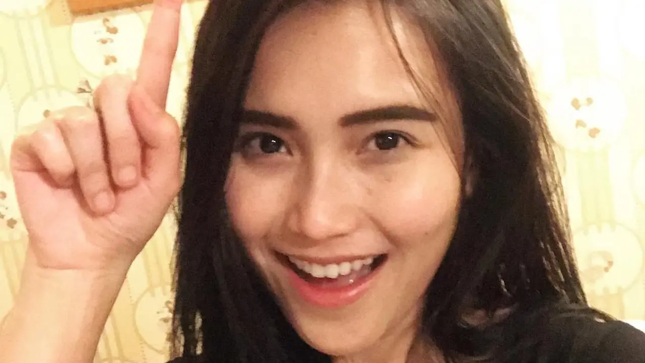 [Bintang] Ayu Ting Ting