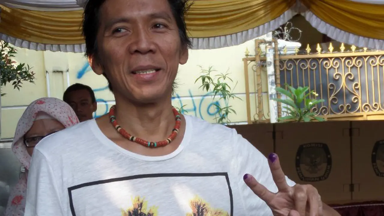Usai Nyoblos, Bimbim: Selfie Dulu Ah...