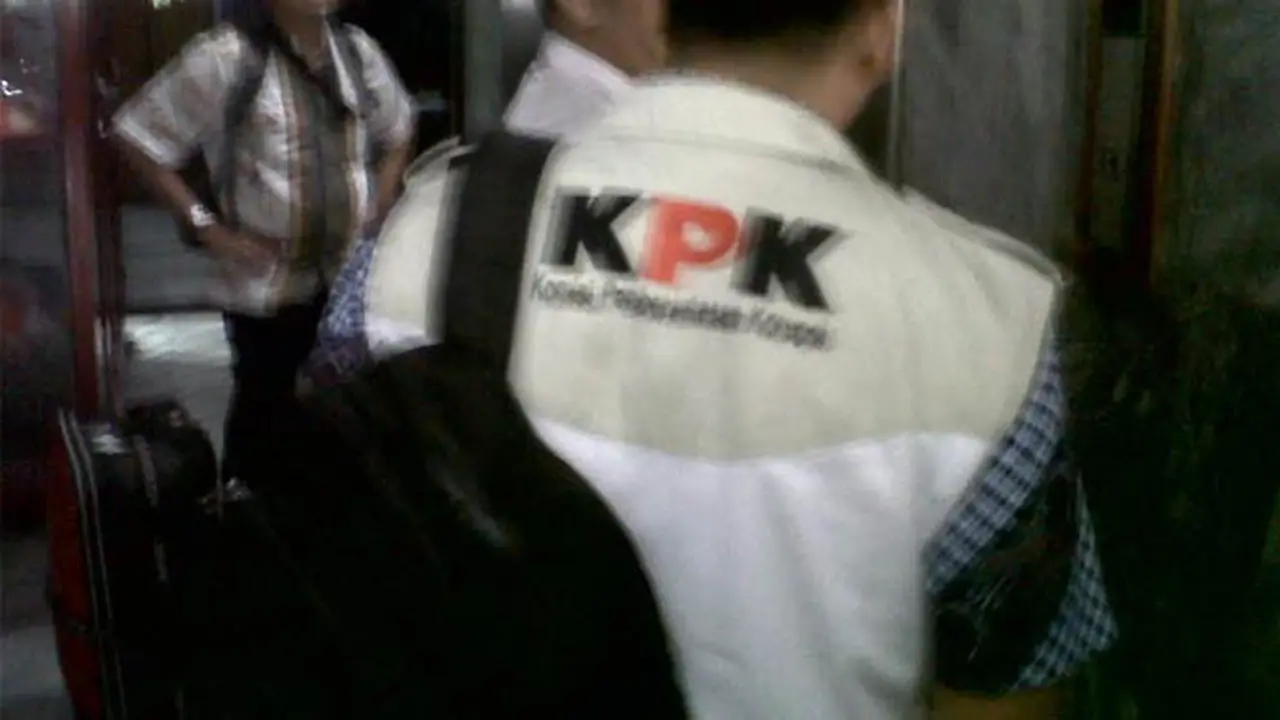 esdm-digeledah-kpk-140117b.jpg