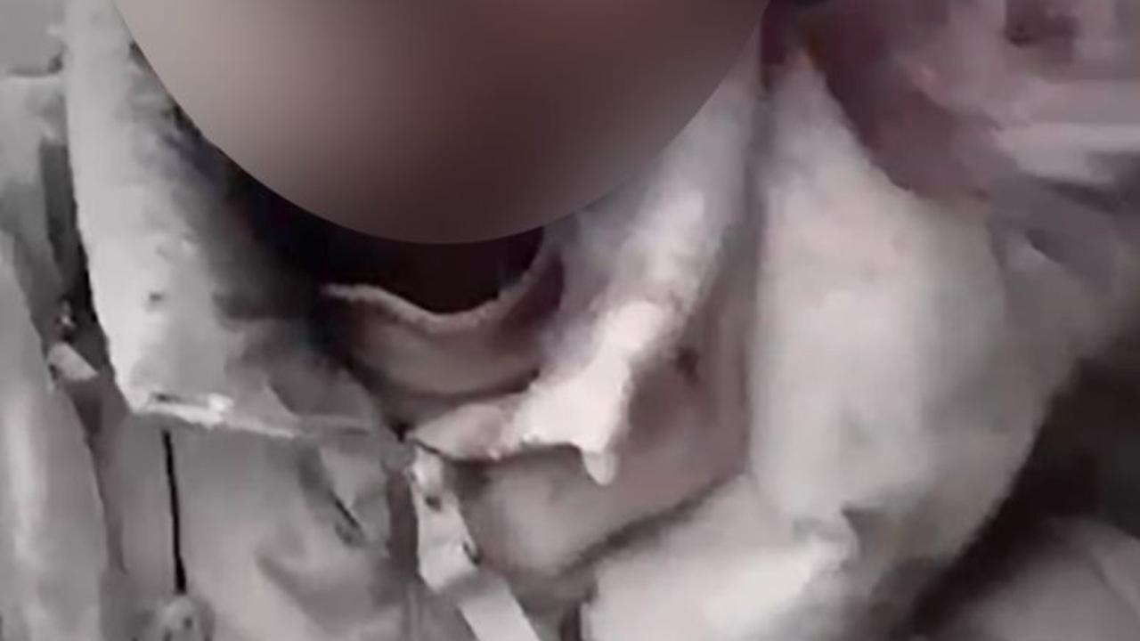Pendaki Marapi yang Viral Berselimut Abu Vulkanik Ditemukan Meninggal Dunia, Ini Identitasnya