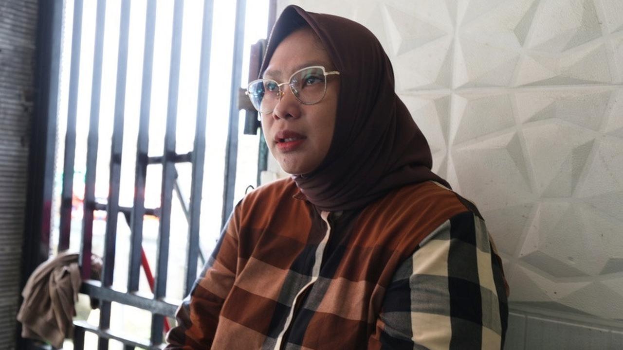 7 Potret Istri Sandy Permana Sebut Terduga Pelaku Langsung Kabur Bersama Anak dan Istrinya Usai Menikam - Ingin Nyawa Dibayar Nyawa