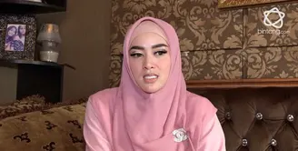 Tiara Dewi Mengaku Takut Jika Di Akhirat Nanti Tuhan tidak mengenal dirinya karena Hidupnya dahulu yang jauh dari Perintah Tuhan.